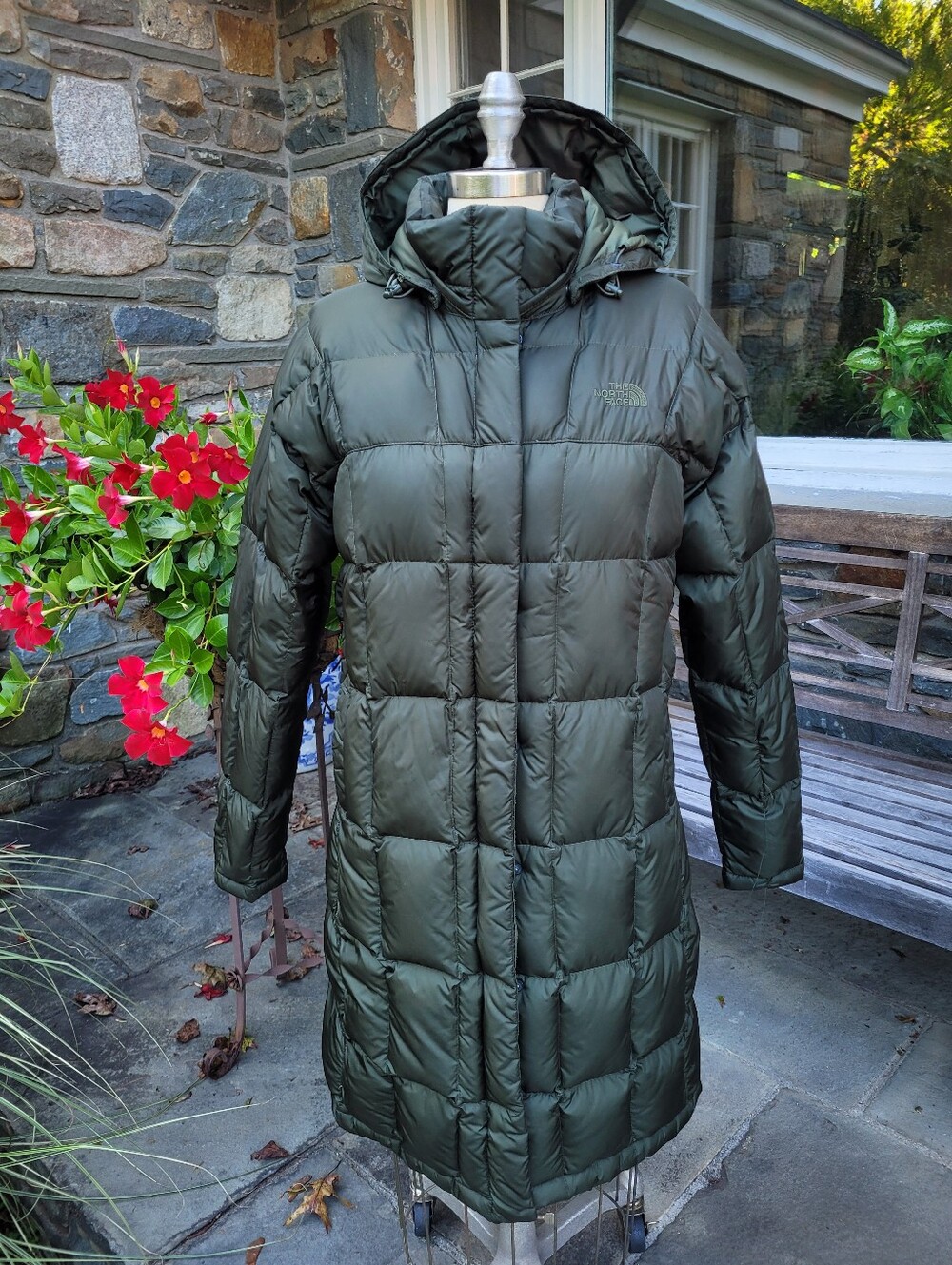 The North Face Metropolis Long Down Jacket Green